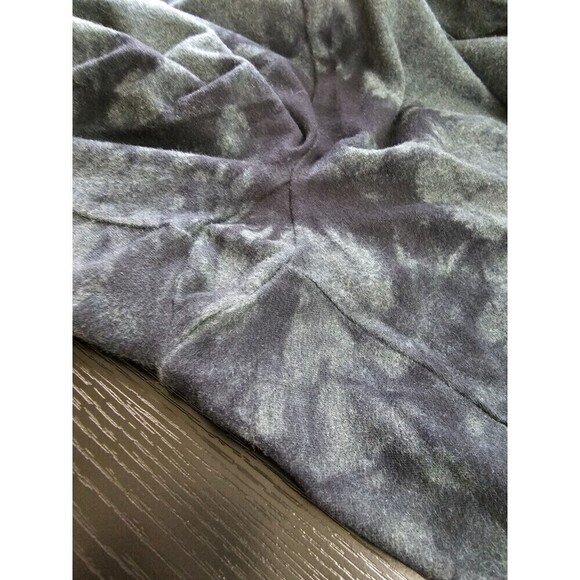 Calvin Klein Performance Tie Dye Mid-Rise Leggings Green and Black Size 1X - Picture 6 of 7